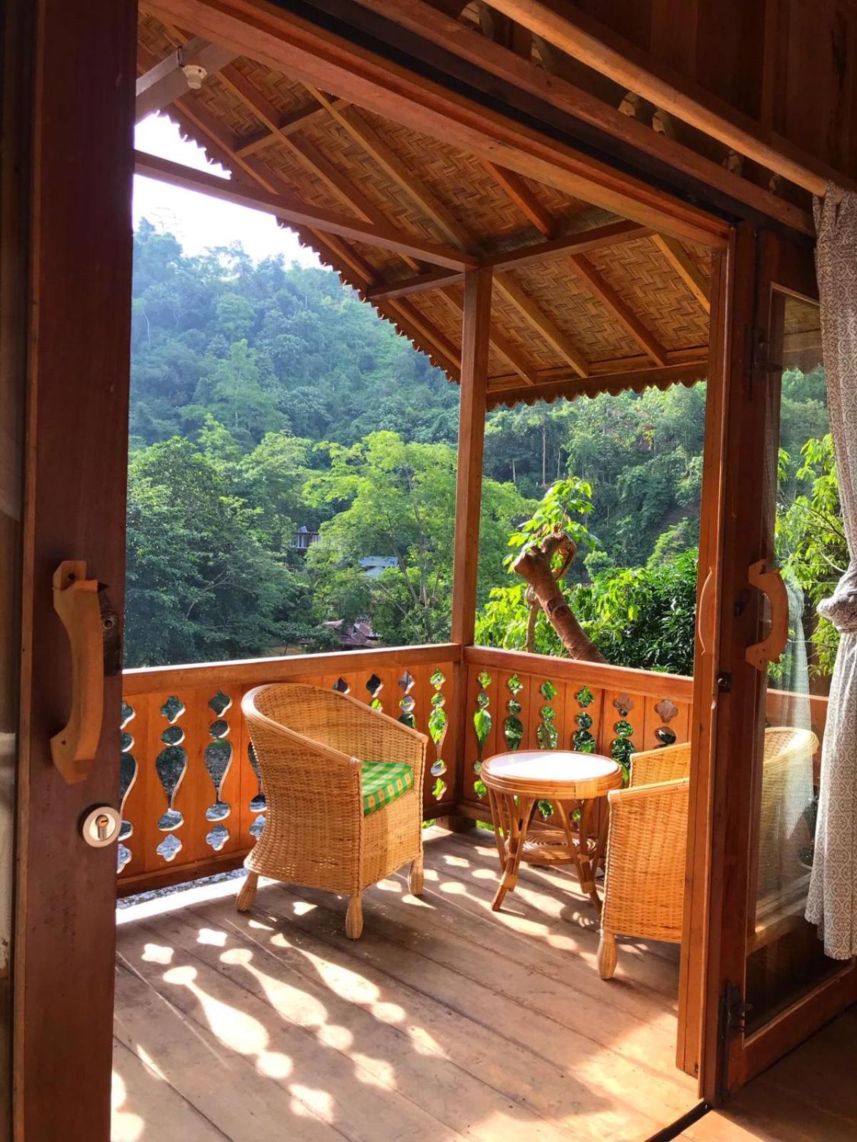 Rambai Tree Jungle Lodges Bukit Lawang Esterno foto